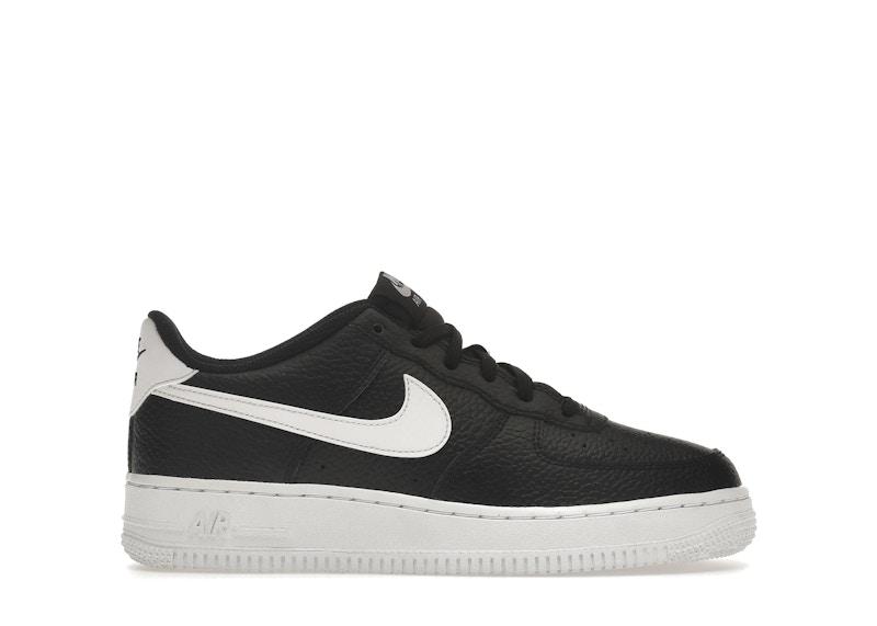 Nike Air Force 1 Black White