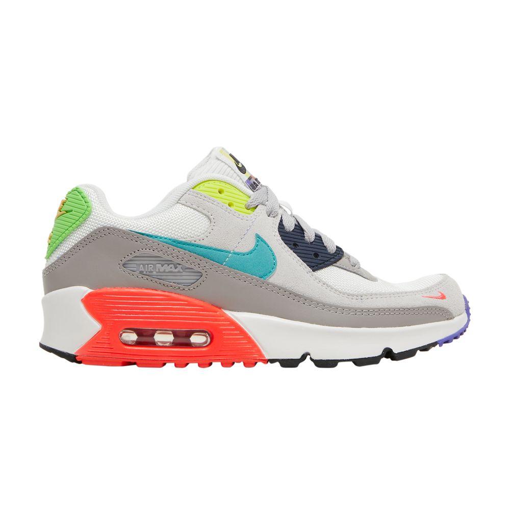 Nike Air Max 90 Evolution of Icons