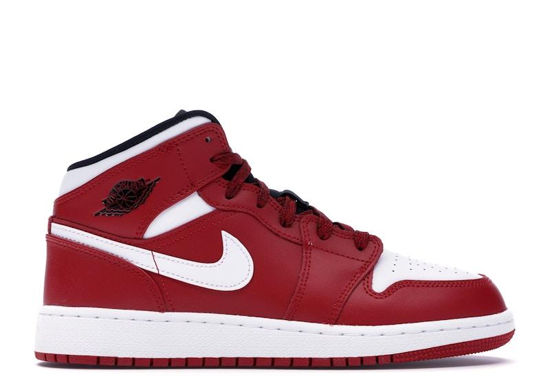 Air Jordan 1 Mid Chicago
