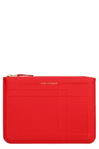 Comme Des Garçons Wallet Comme Des Garçons Wallet Men's Logo Detail Flat Leather Pouch in Red