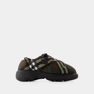 Burberry Women's Pillow Low Mules