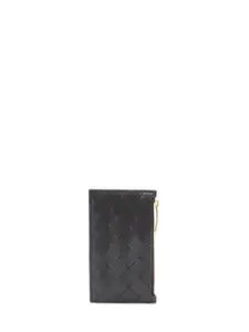 Bottega Veneta Women's Zipped Cardcase in Black
