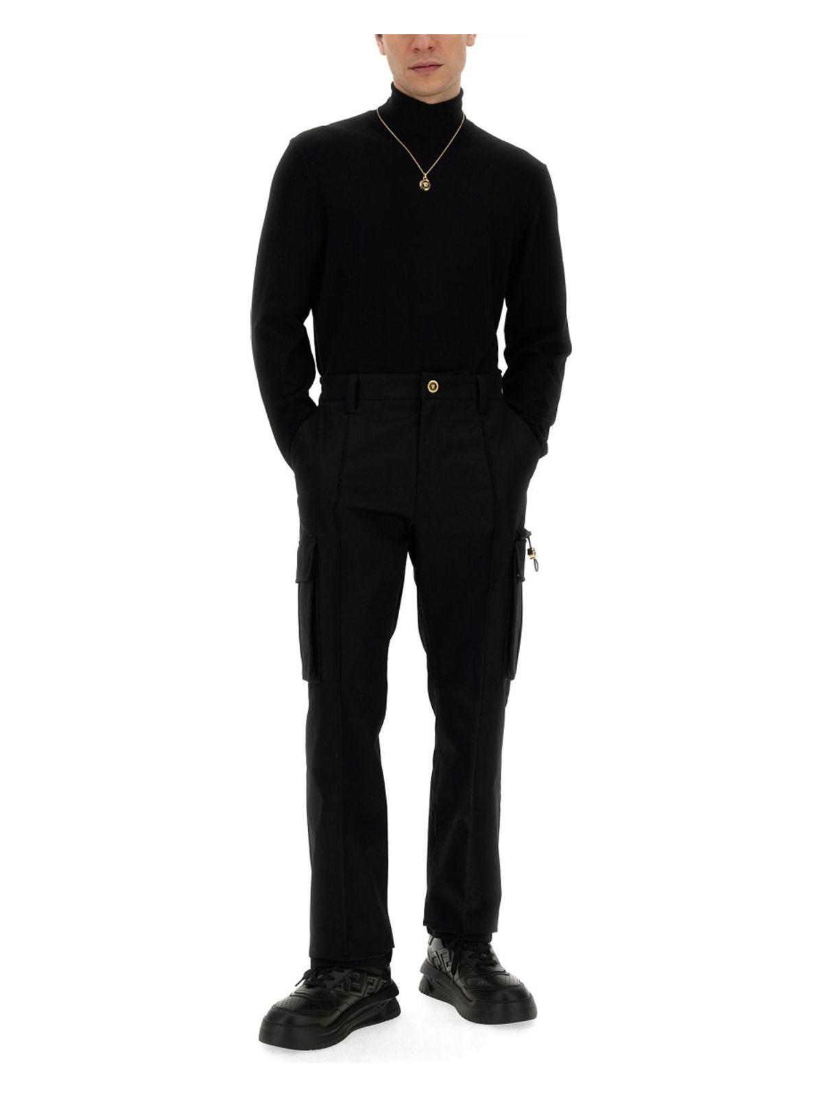 Versace Men's Cargo Pants in Black