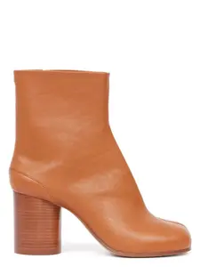 Maison Margiela Tabi Ankle Boots in Brown