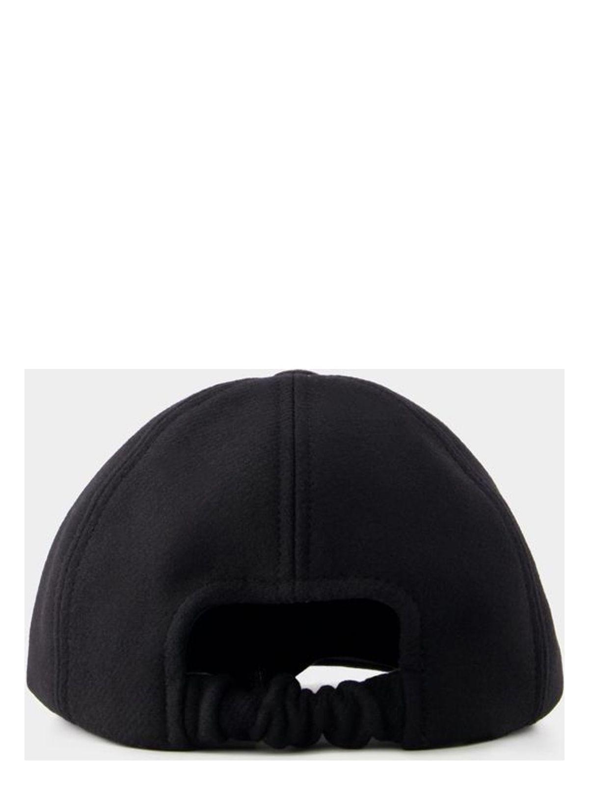 Patou Women's Cap in Black