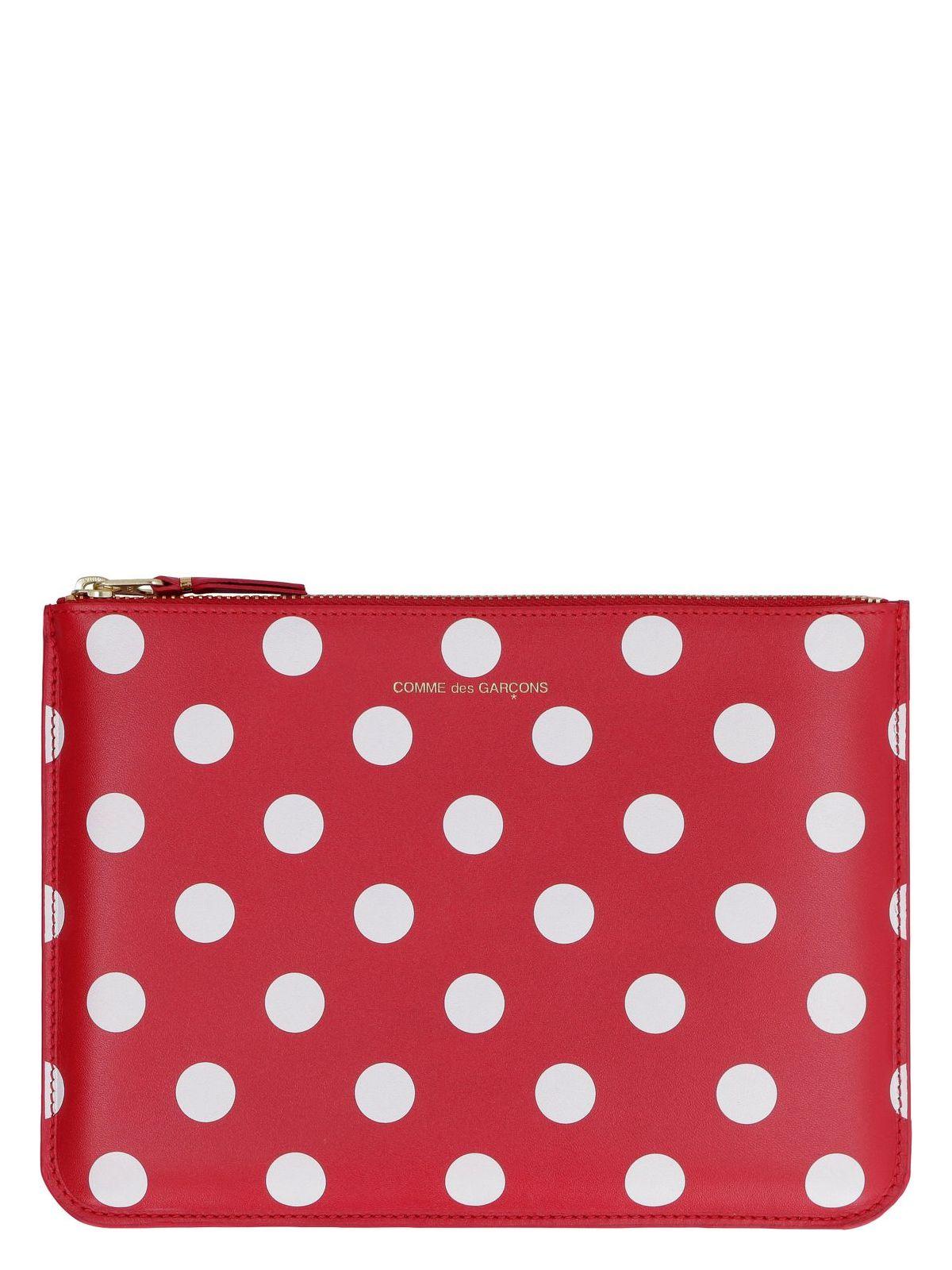 Comme Des Garçons Wallet Comme Des Garçons Wallet Logo Detail Flat Leather Pouch in Red