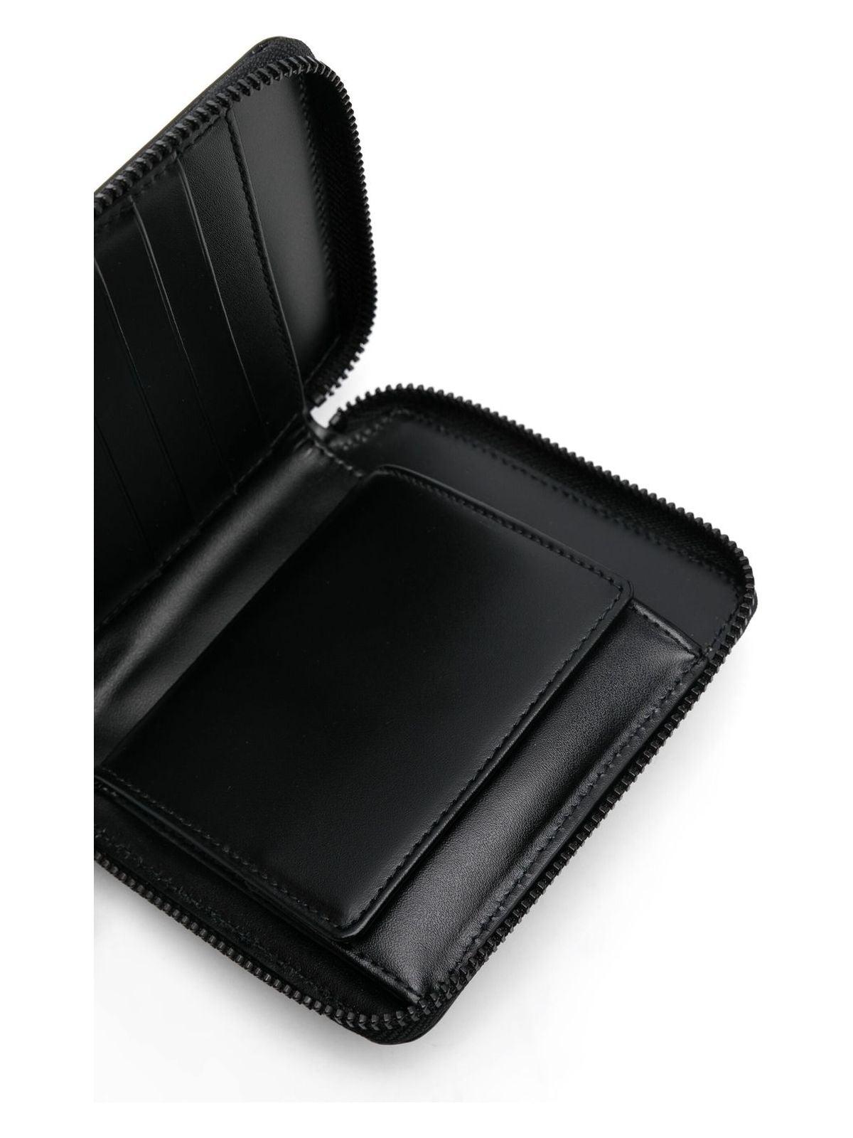 Comme Des GarÃ§ons Wallet Comme Des Garçons Wallet Classic Leather Line Wallet in Black