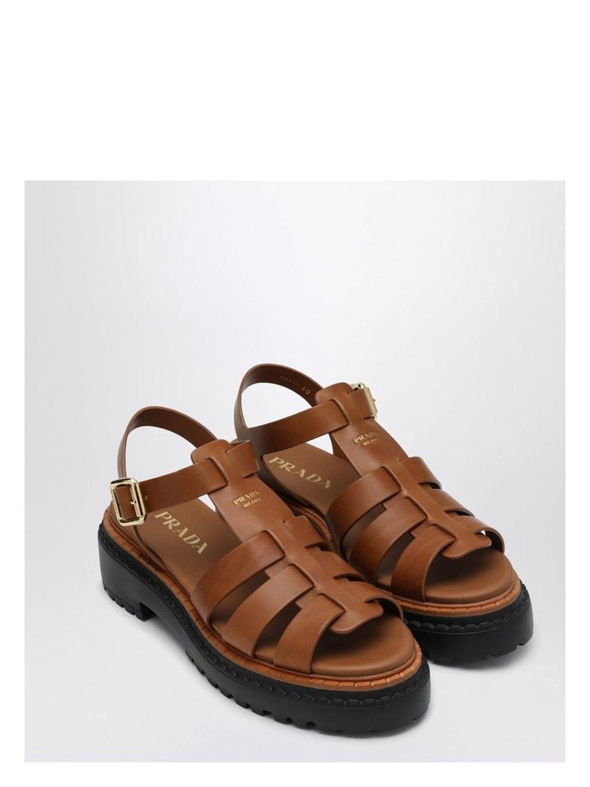 Prada Women's Leather Sandal With Logo in Brown