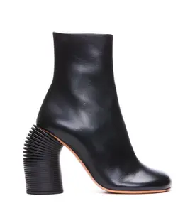 Off-White Women's Leather Spring Ankle Boots in Black