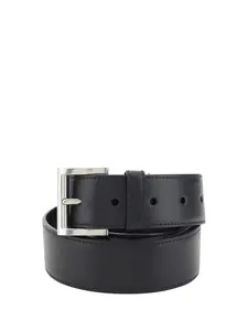 Prada Women's Leather Belt in Black