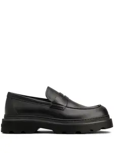 Tod's Men's Gommino Leather Loafers in Black