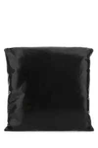Bottega Veneta Women's Pillow Clutch Bag in Black