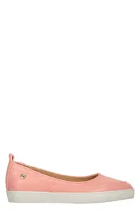 Moschino Pointy-toe Ballet Flats