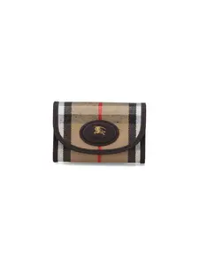 Burberry Highlands Wallet With Chain